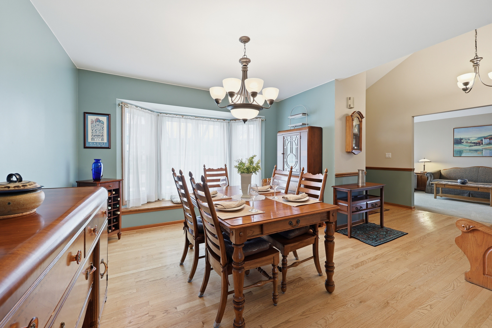 1846 Baltimore Drive, Elk Grove Village, IL 60007