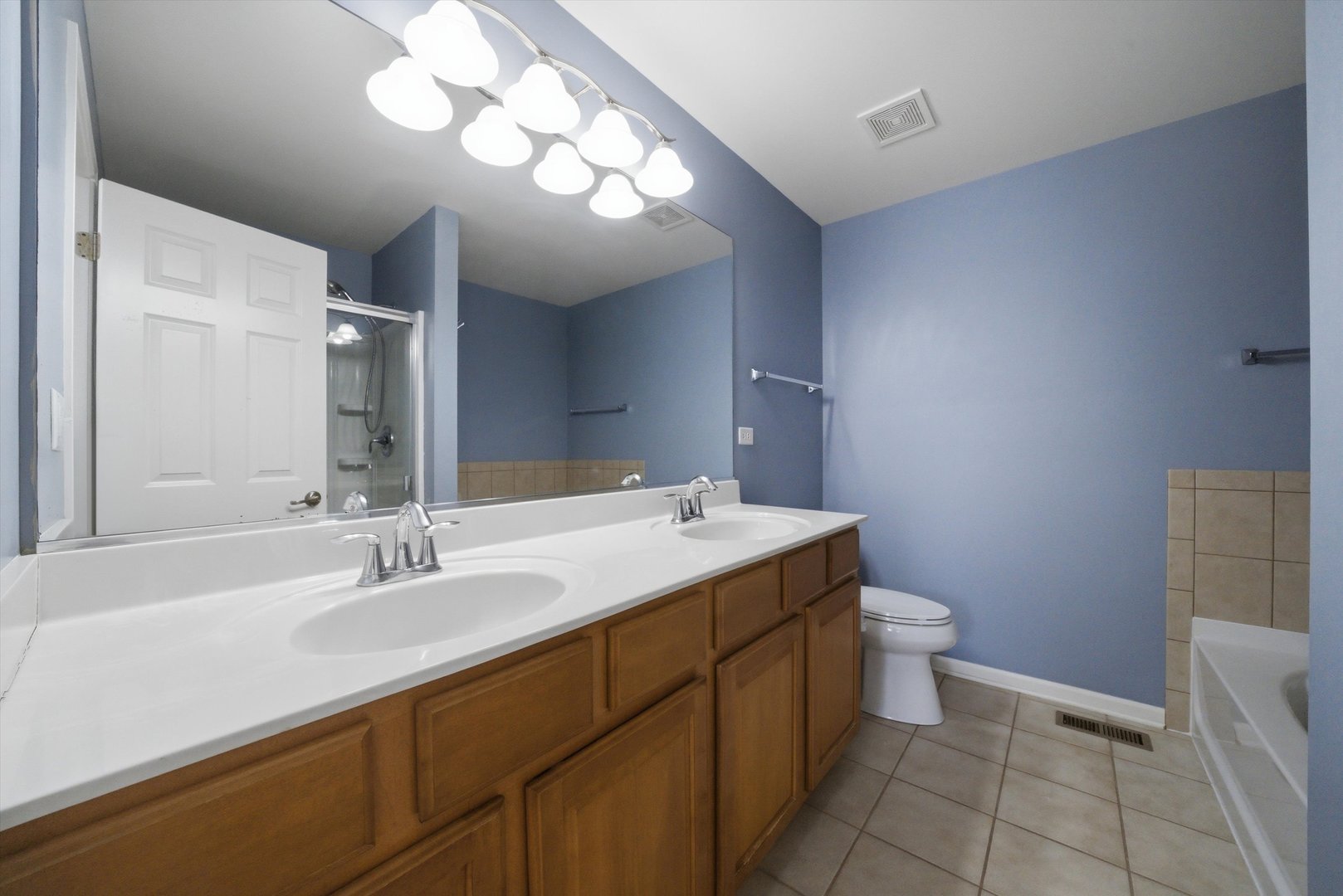 14125 John Humphrey Drive, Orland Park, IL 60462