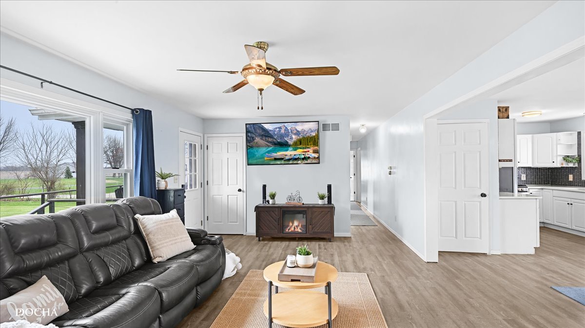 18175 Folker Road, Morrison, IL 61270