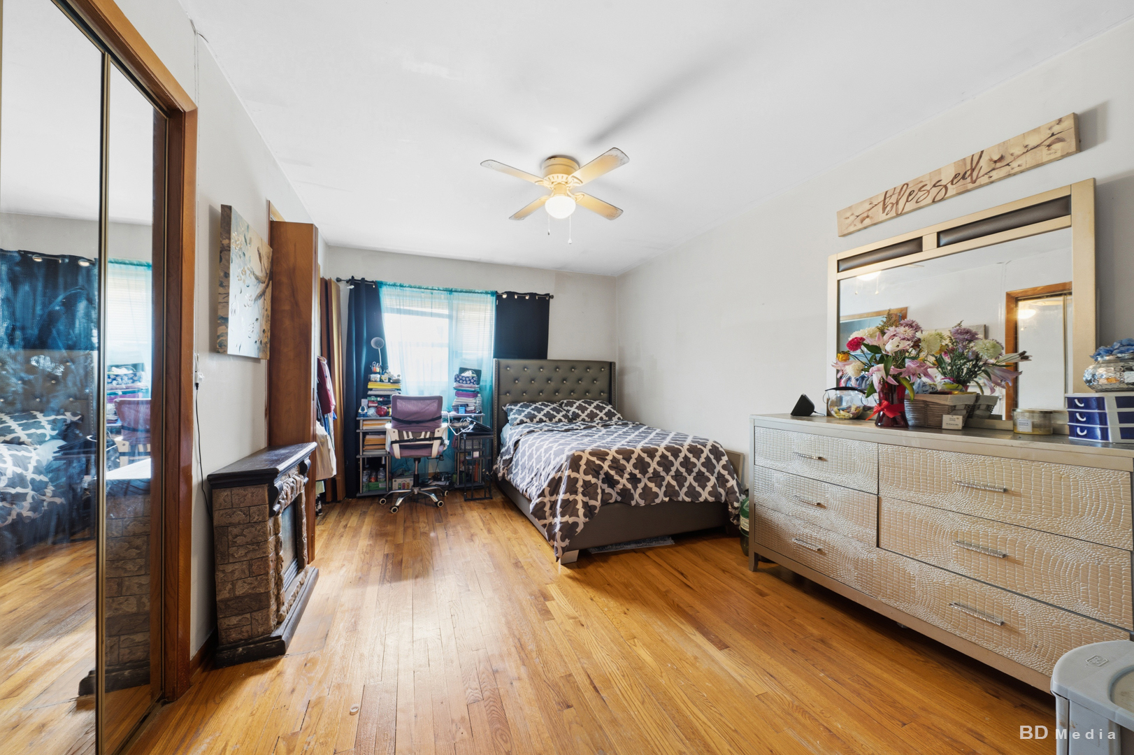 9226 Unit A S Halsted Street, Chicago, IL 60620