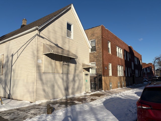 6058 S WOLCOTT Avenue, Chicago, IL 60636