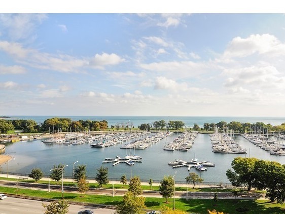 3410 N LAKE SHORE Drive #15E, Chicago, IL 60657