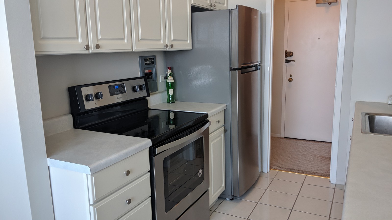 3410 N LAKE SHORE Drive #15E, Chicago, IL 60657