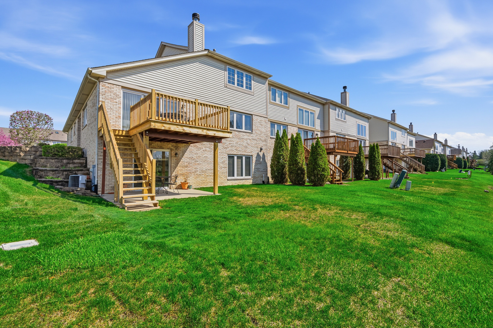 104 Iliad Drive, Tinley Park, IL 60477