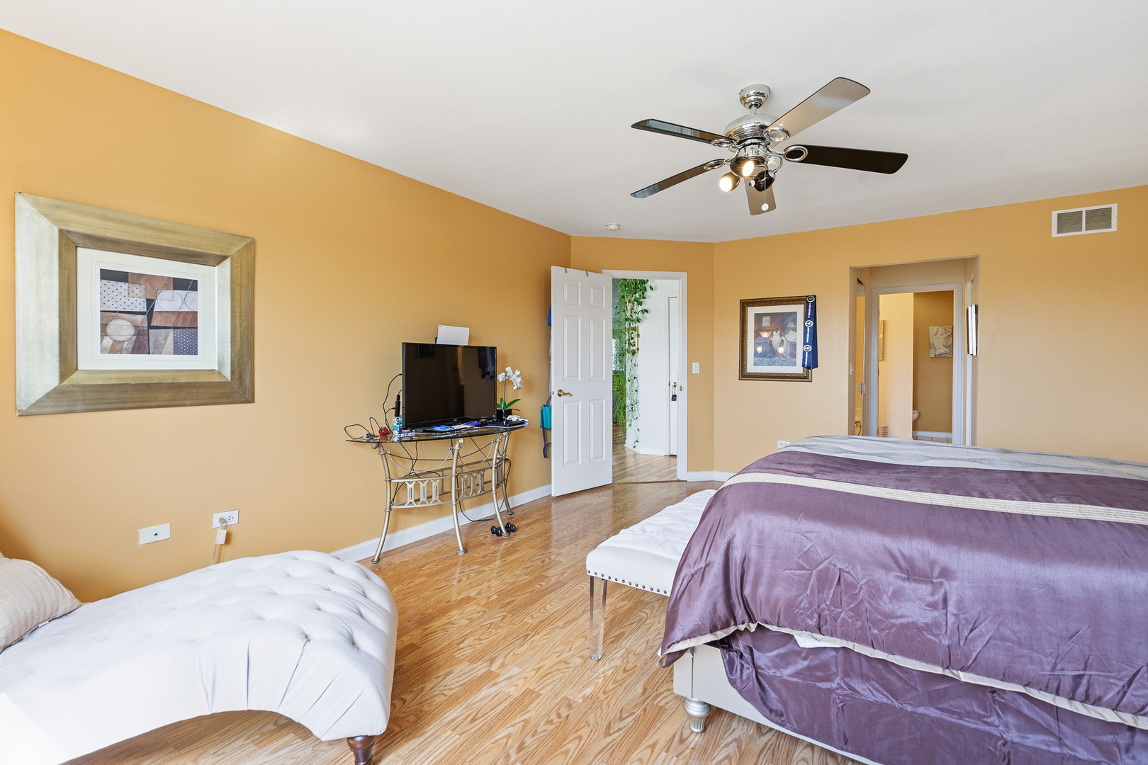 104 Iliad Drive, Tinley Park, IL 60477