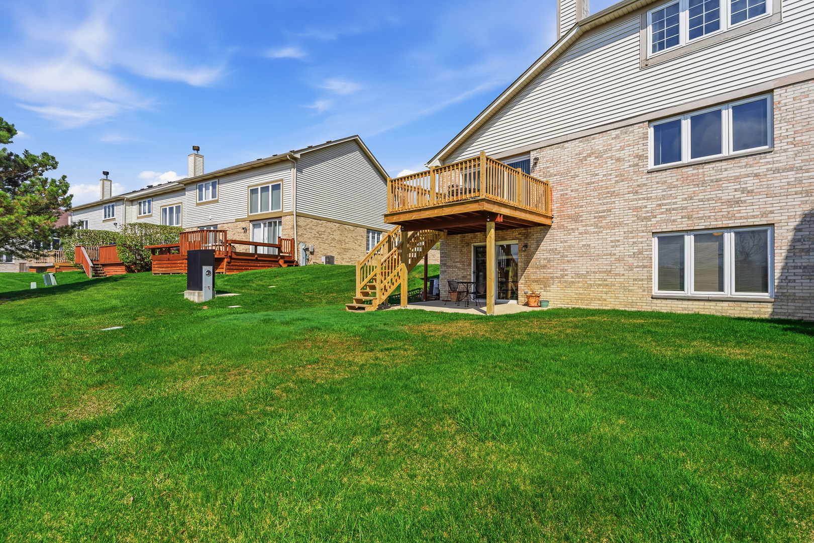 104 Iliad Drive, Tinley Park, IL 60477