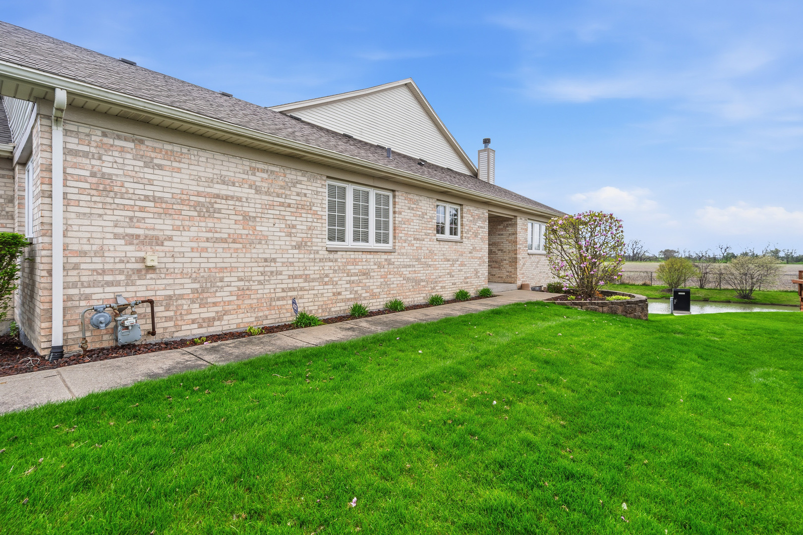 104 Iliad Drive, Tinley Park, IL 60477