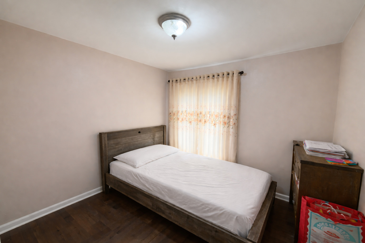 2S460 Cynthia Drive, Warrenville, IL 60555