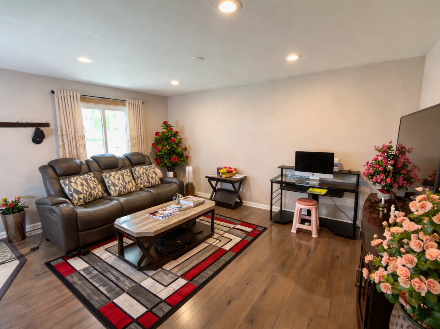 2S460 Cynthia Drive, Warrenville, IL 60555