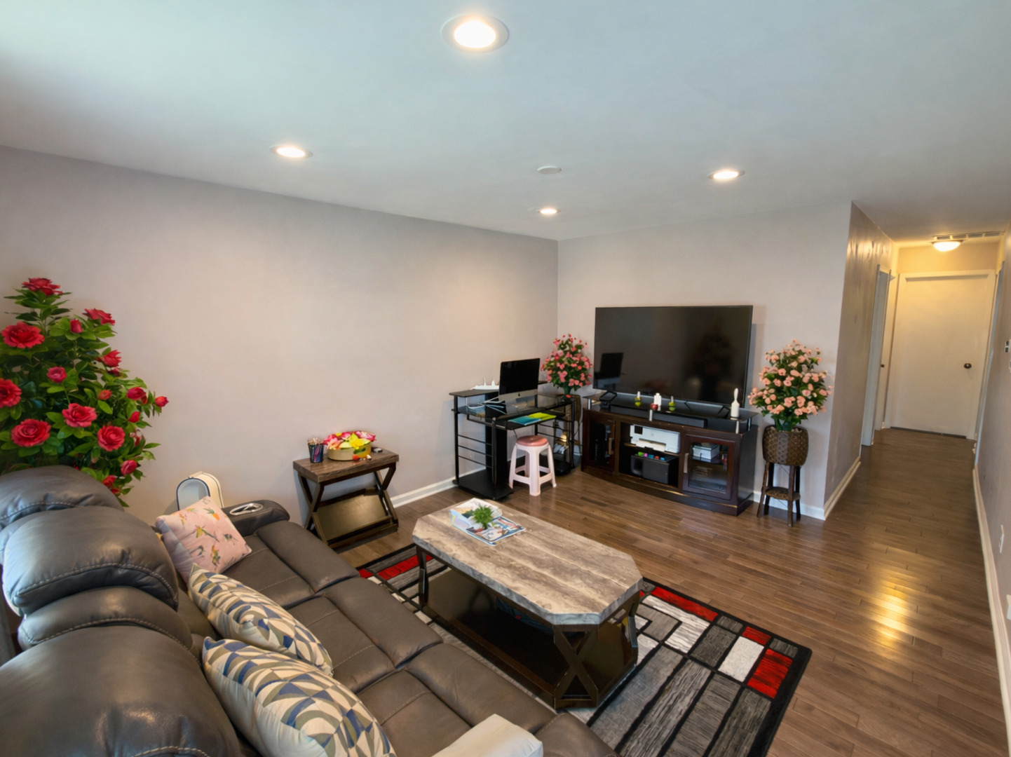 2S460 Cynthia Drive, Warrenville, IL 60555