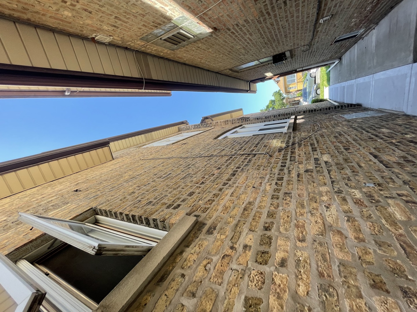 5133 W Wrightwood Avenue #2, Chicago, IL 60639