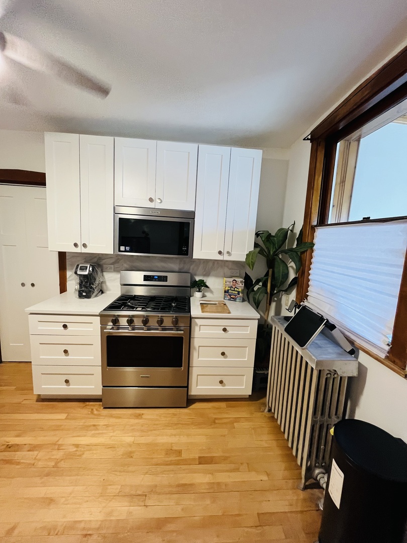 5133 W Wrightwood Avenue #2, Chicago, IL 60639