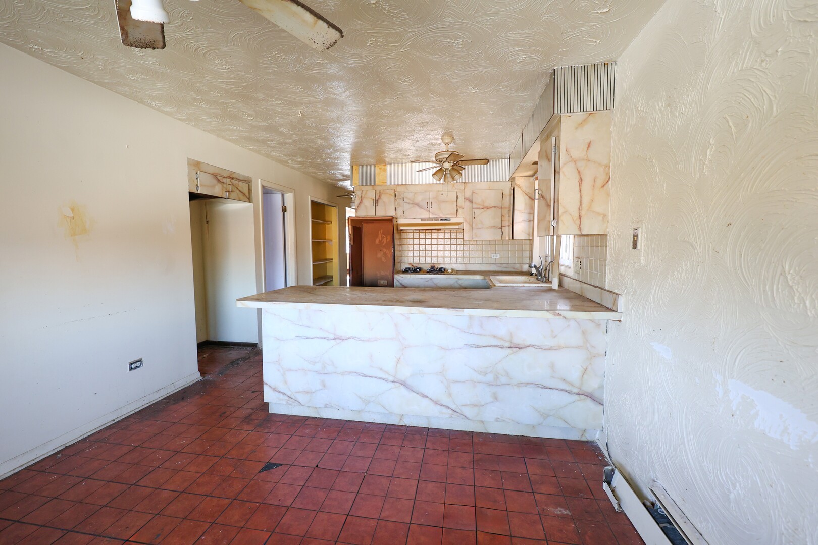 333 Luella Avenue, Calumet City, IL 60409