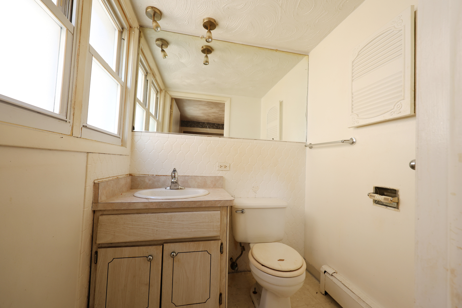 333 Luella Avenue, Calumet City, IL 60409