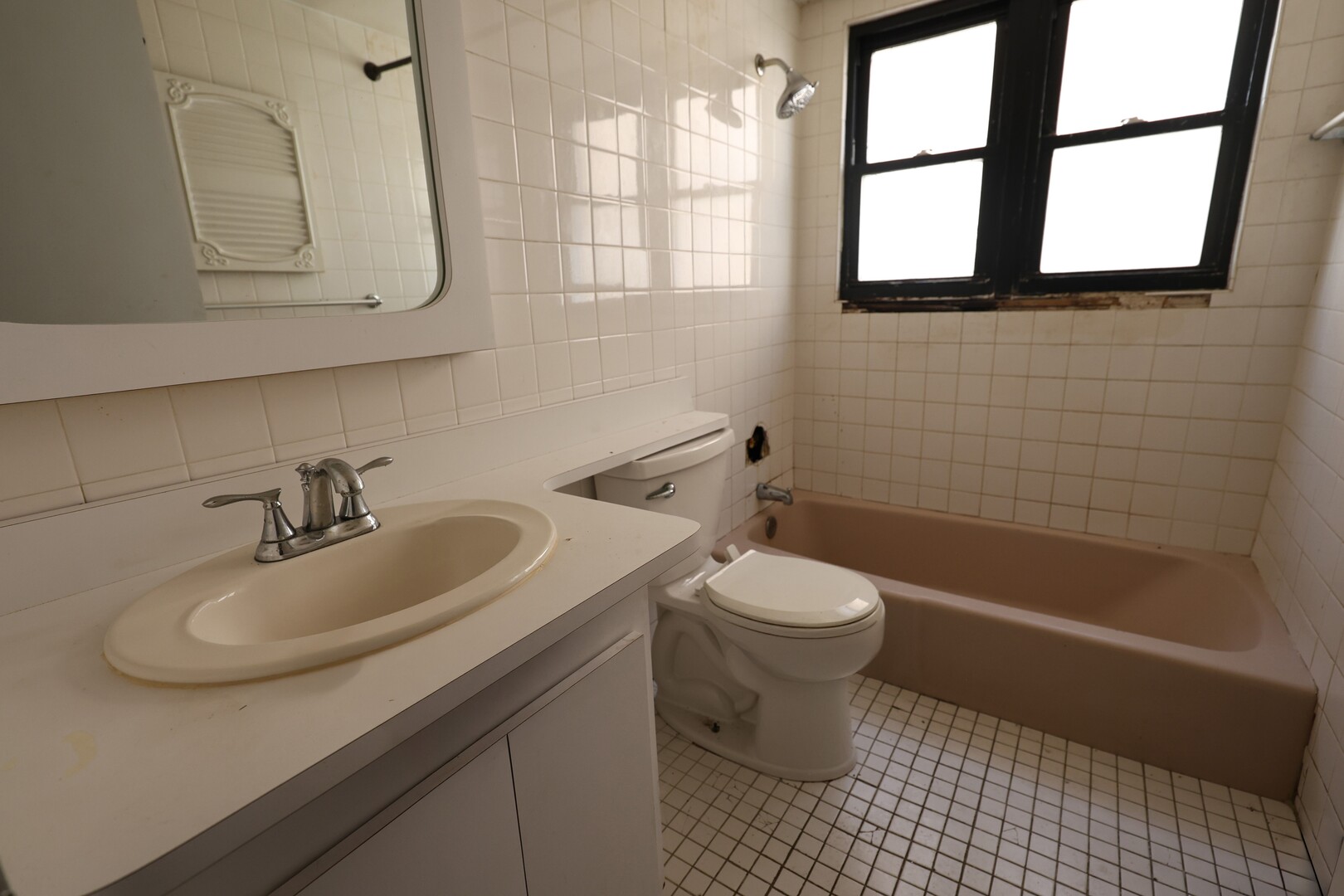 333 Luella Avenue, Calumet City, IL 60409