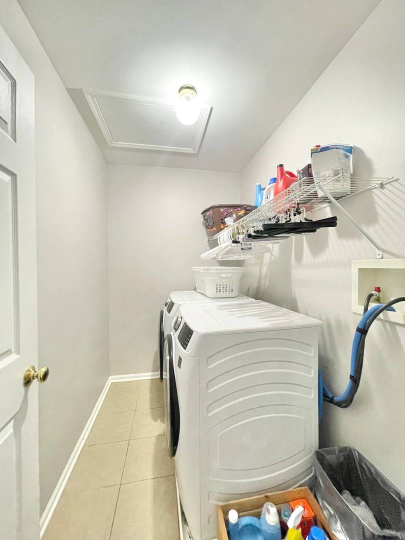 3023 Crystal Rock Road, Naperville, IL 60564