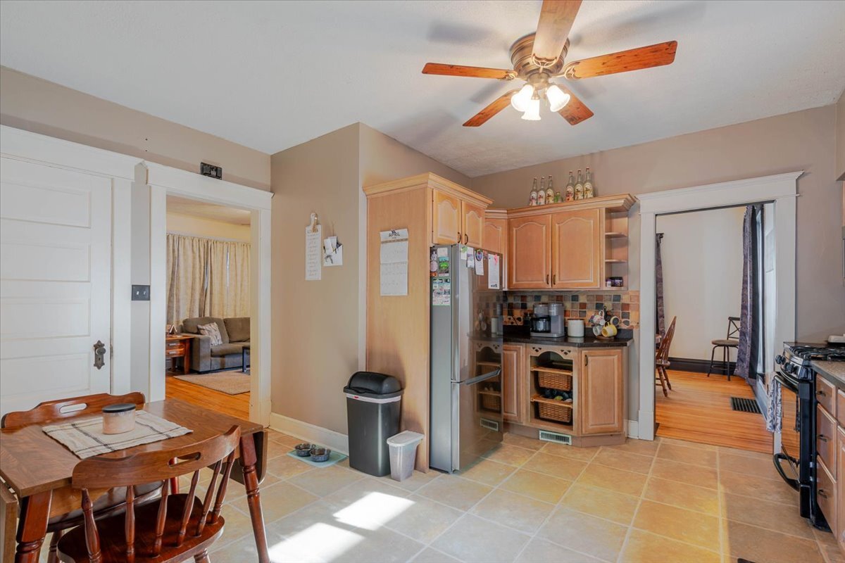 117 W Humiston Street, Pontiac, IL 61764