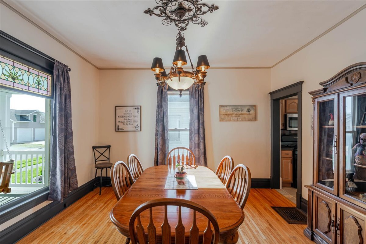 117 W Humiston Street, Pontiac, IL 61764