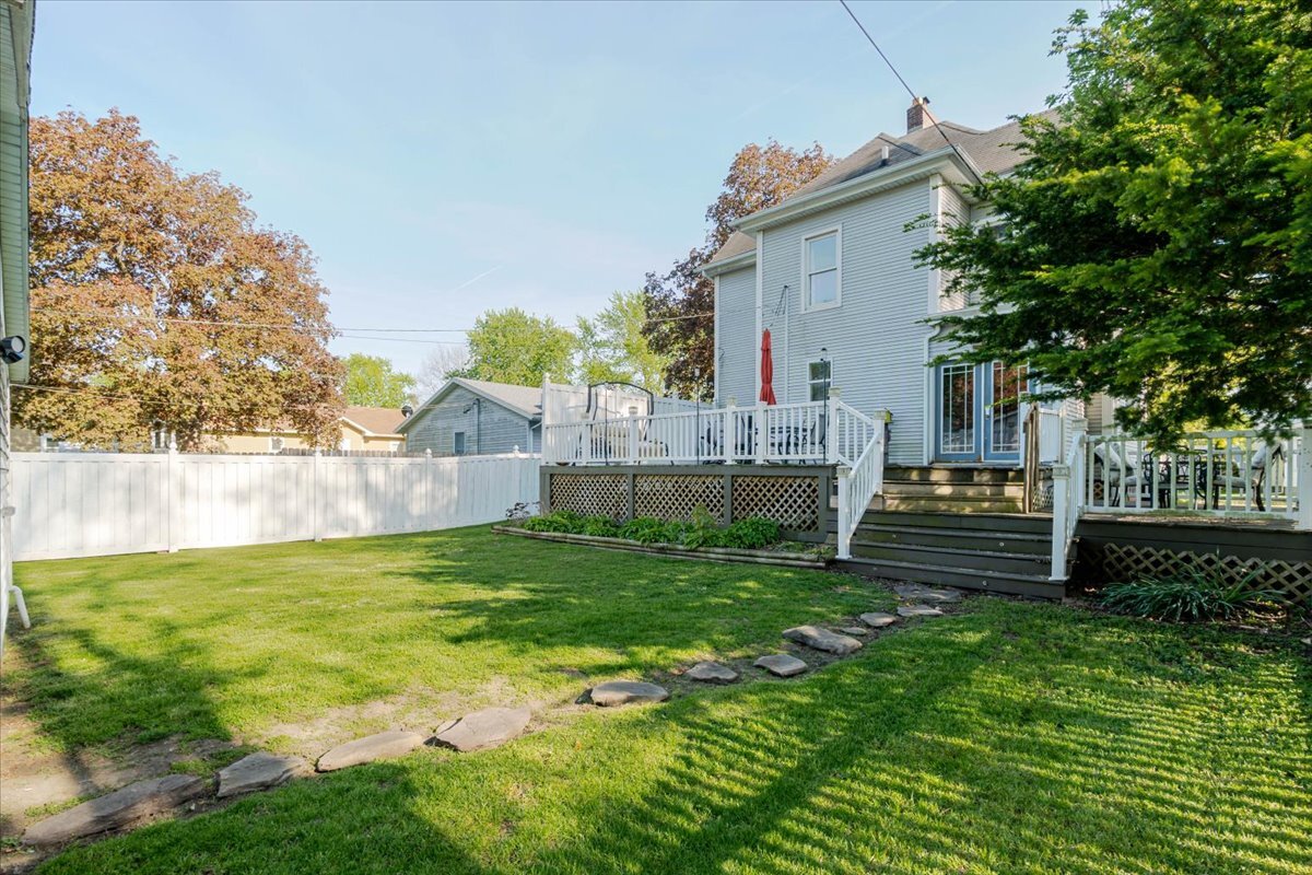 117 W Humiston Street, Pontiac, IL 61764