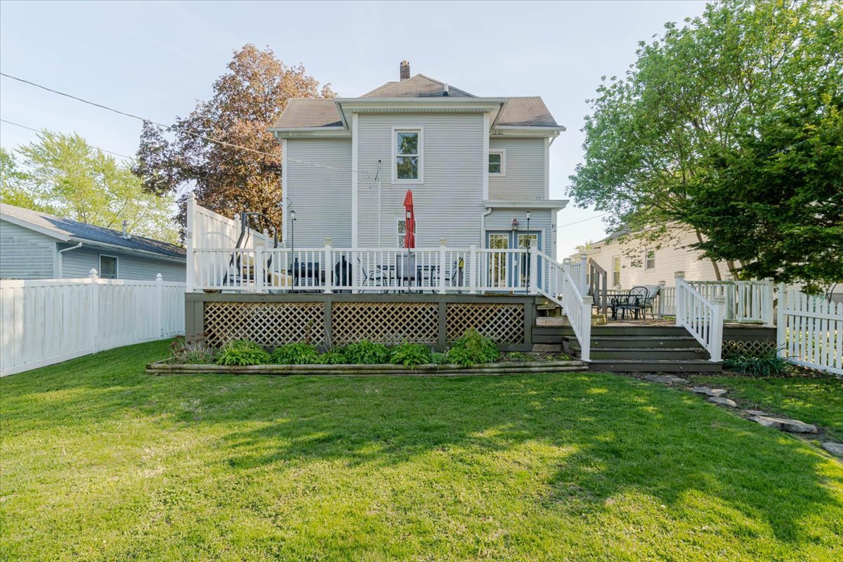 117 W Humiston Street, Pontiac, IL 61764