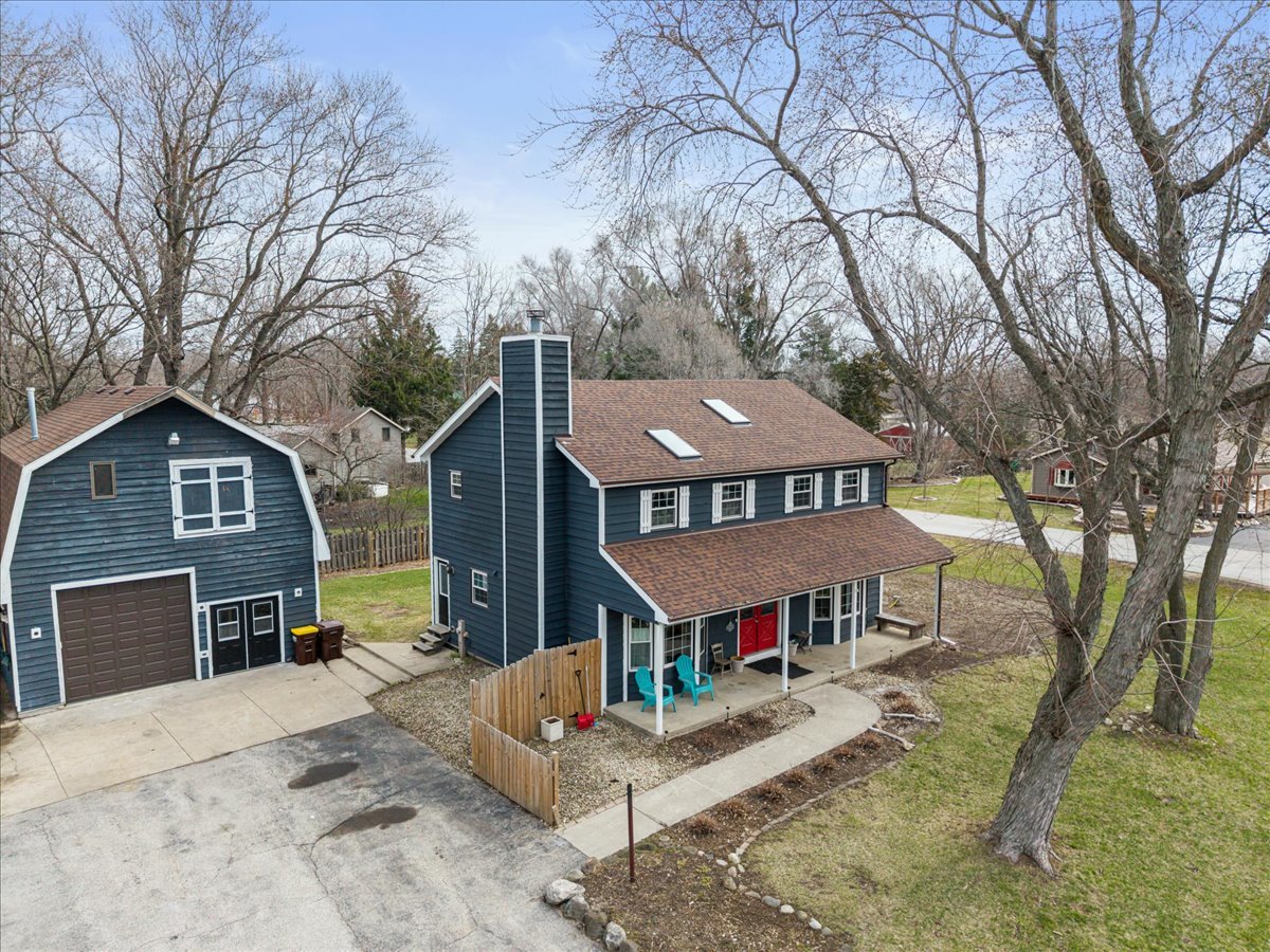 4309 Market Street, Crystal Lake, IL 60012