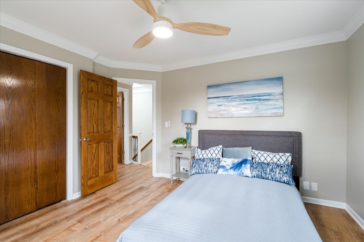 4309 Market Street, Crystal Lake, IL 60012