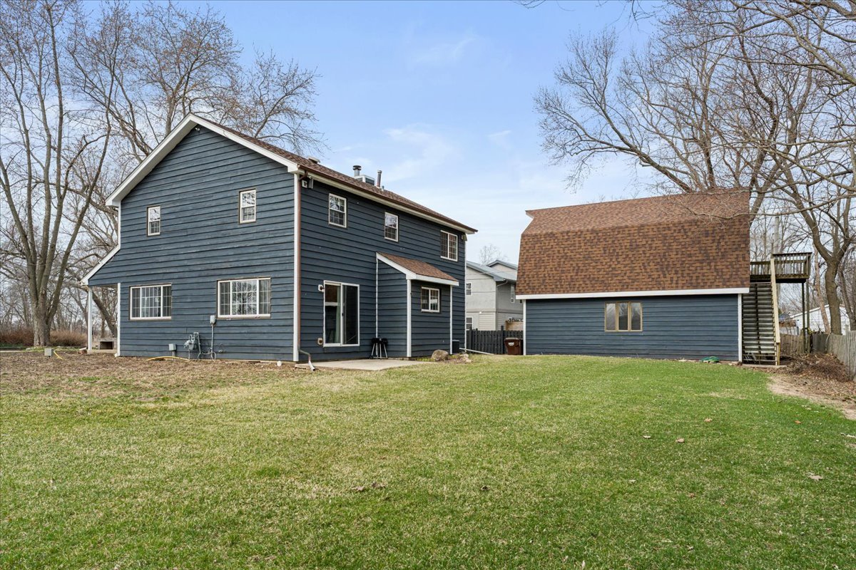 4309 Market Street, Crystal Lake, IL 60012