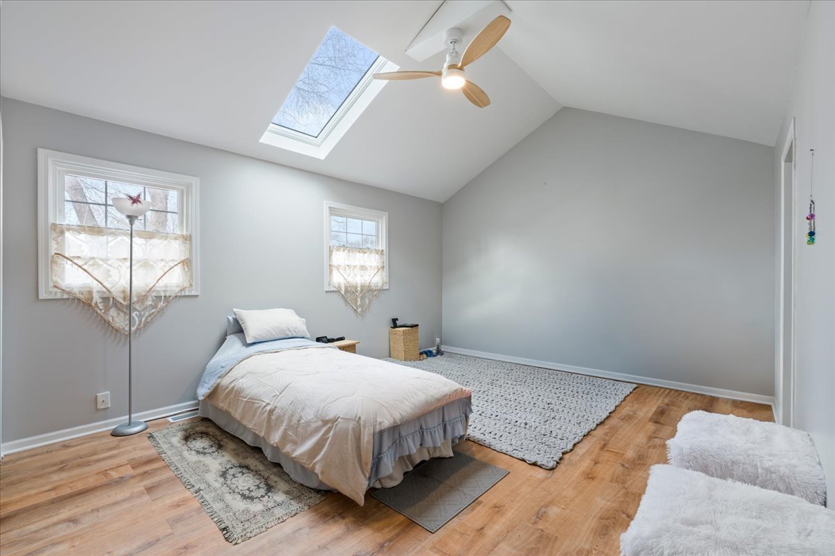 4309 Market Street, Crystal Lake, IL 60012