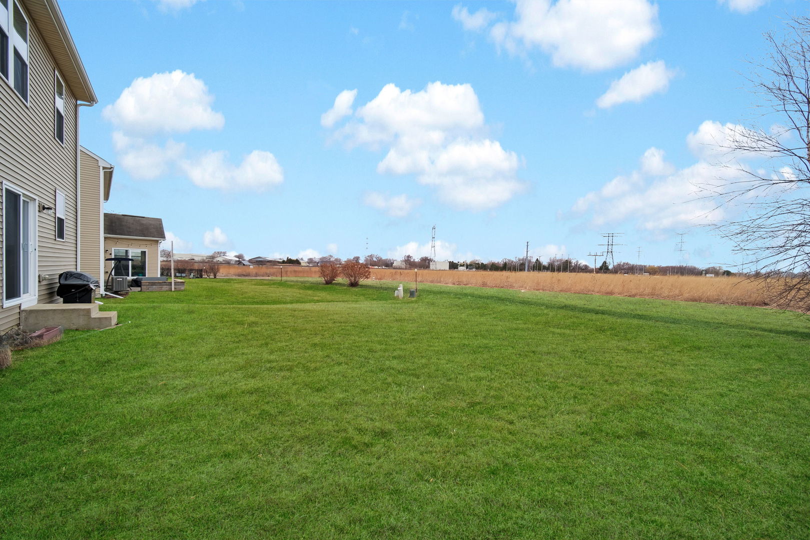 4255 FRASER Circle, Naperville, IL 60564