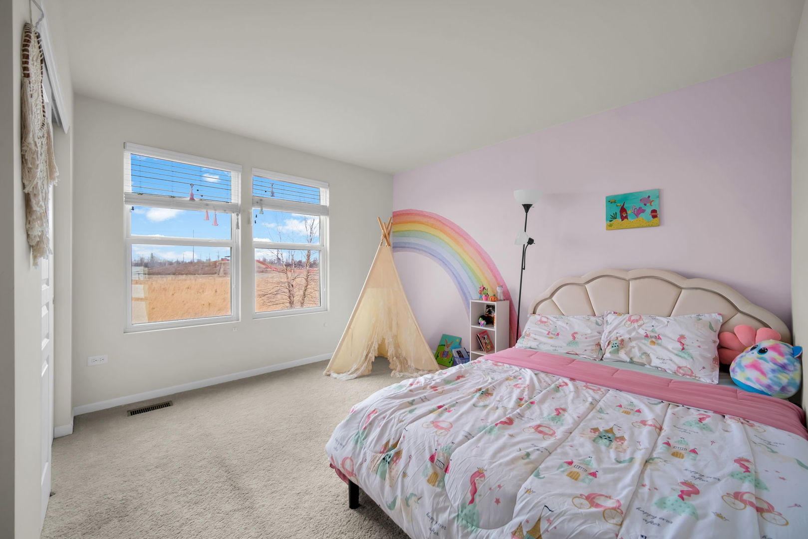 4255 FRASER Circle, Naperville, IL 60564