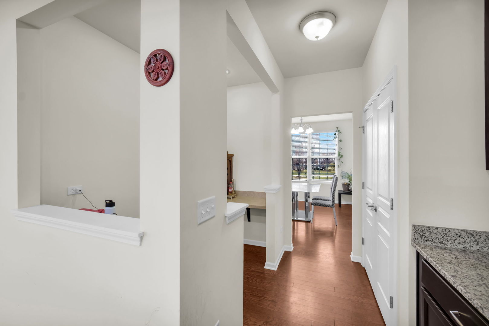 4255 FRASER Circle, Naperville, IL 60564