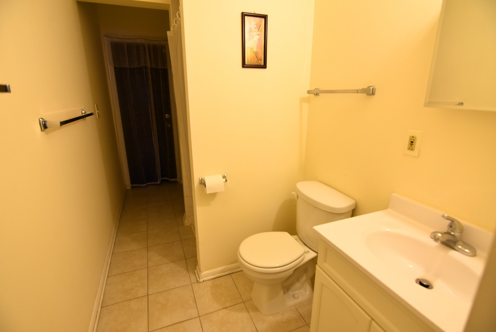 7734 Woodward Avenue #5, Woodridge, IL 60517