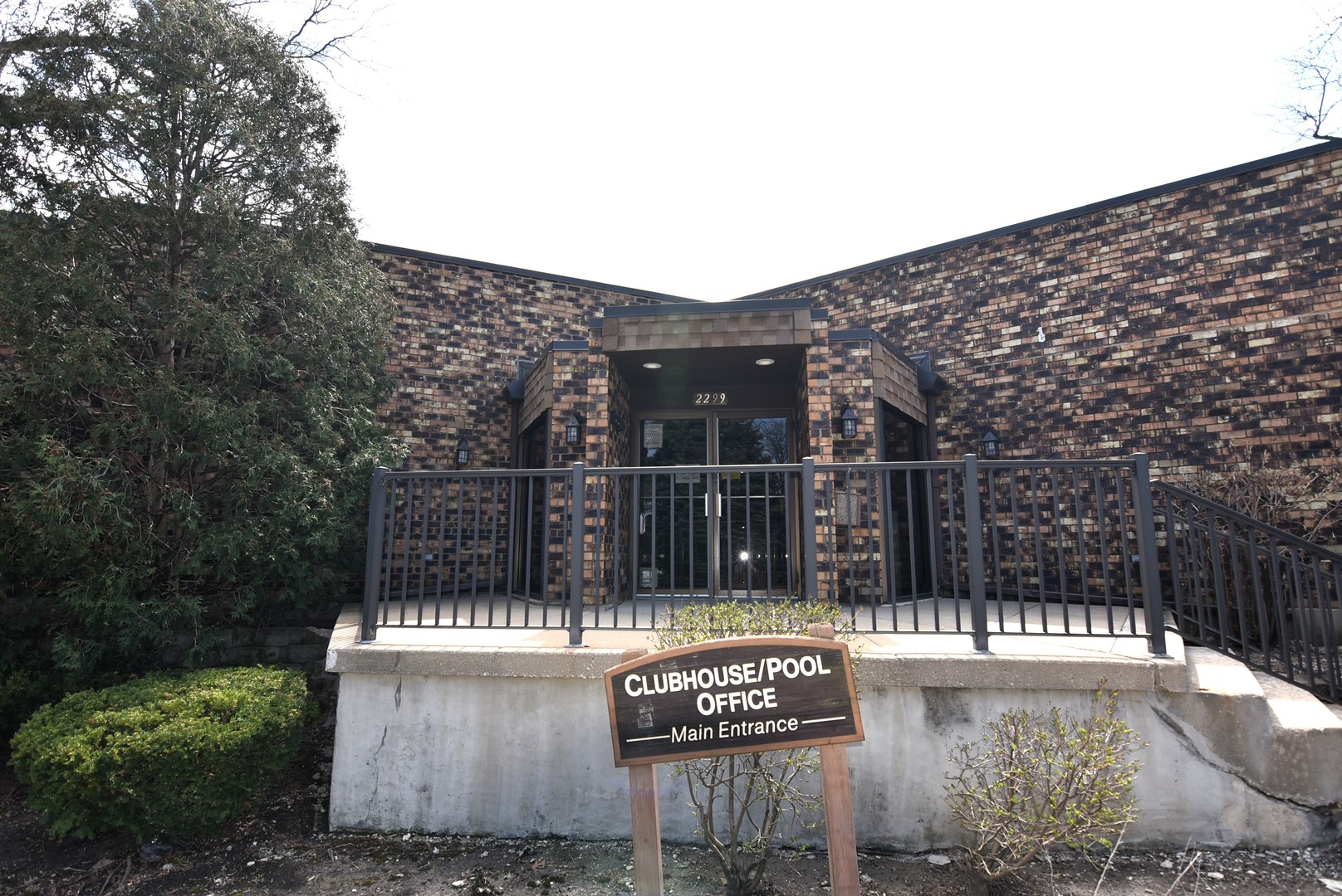 7734 Woodward Avenue #5, Woodridge, IL 60517