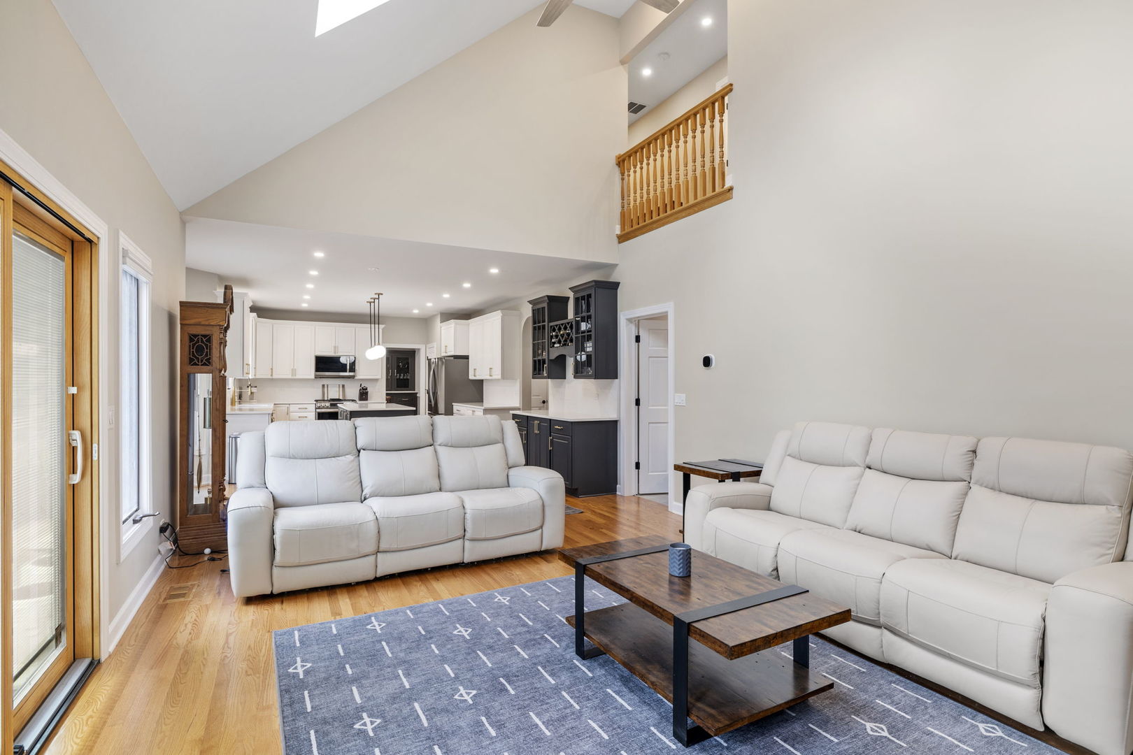 1203 N Burning Bush Lane, Mount Prospect, IL 60056