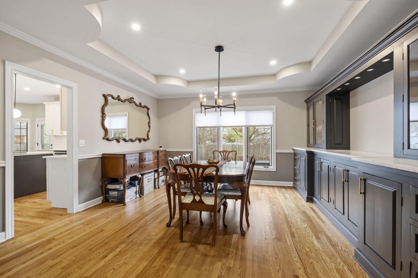 1203 N Burning Bush Lane, Mount Prospect, IL 60056