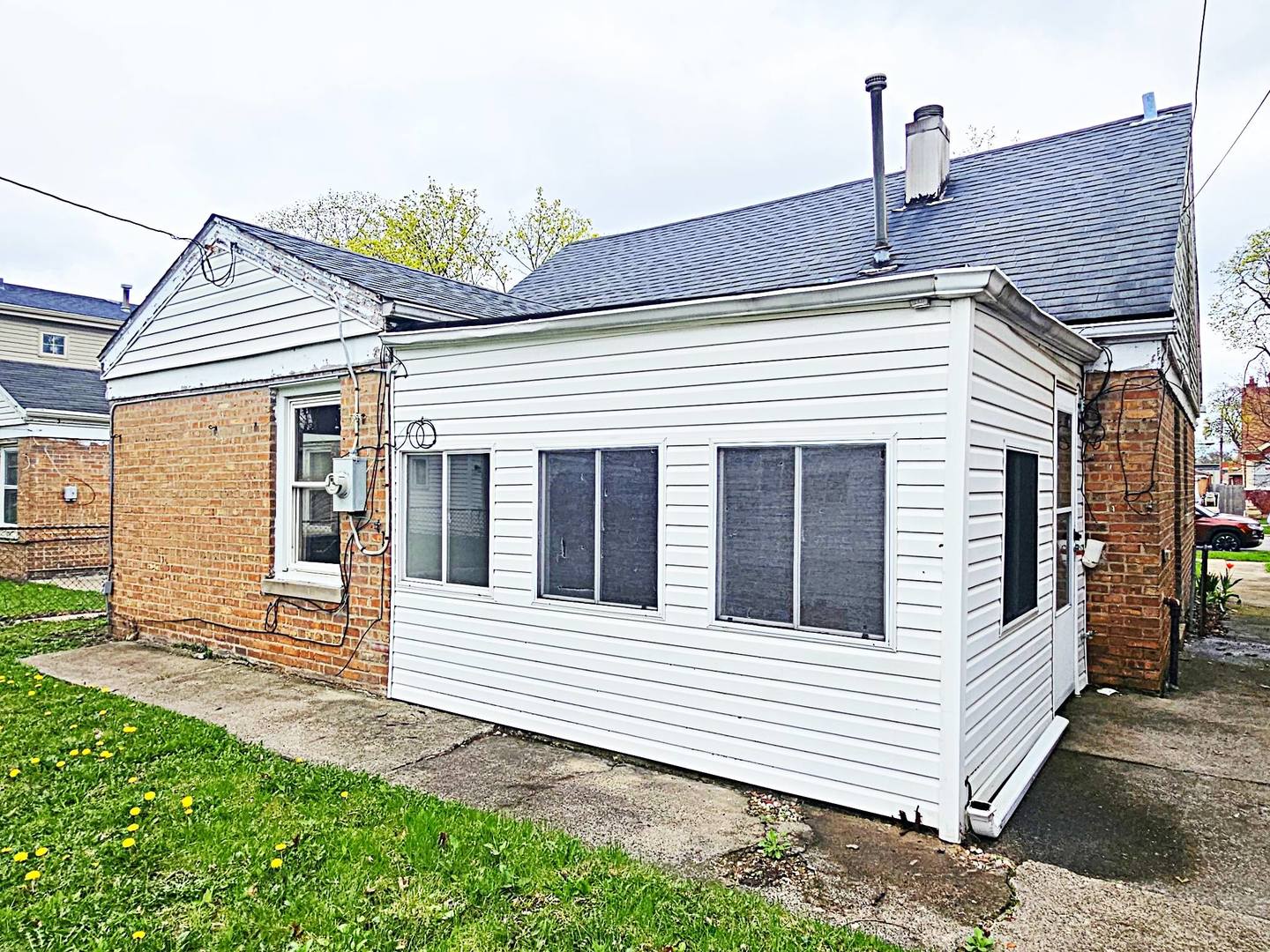 10650 S Peoria Street, Chicago, IL 60643