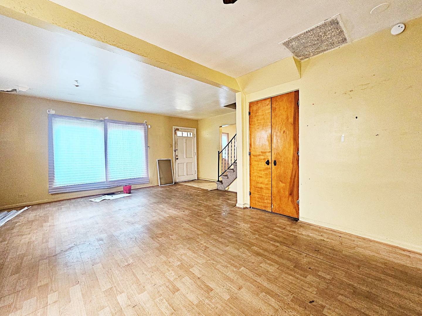 10650 S Peoria Street, Chicago, IL 60643