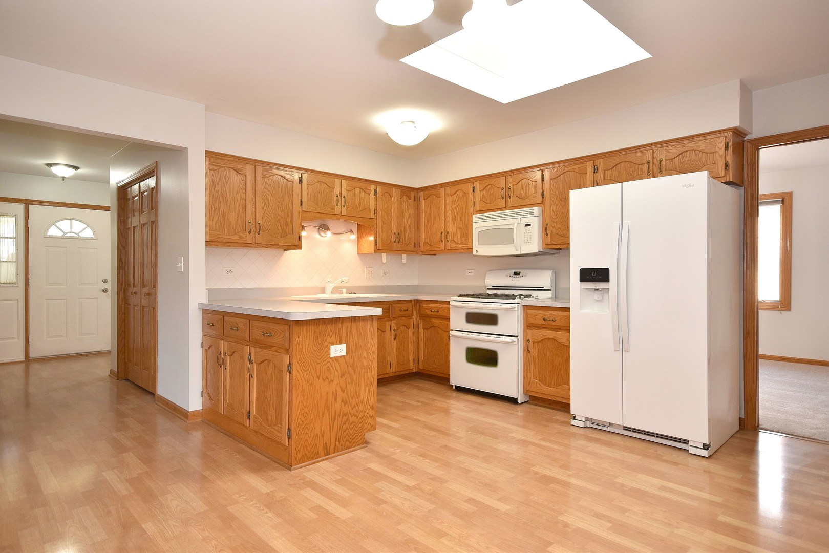 1263 Harleyford Road, Woodridge, IL 60517