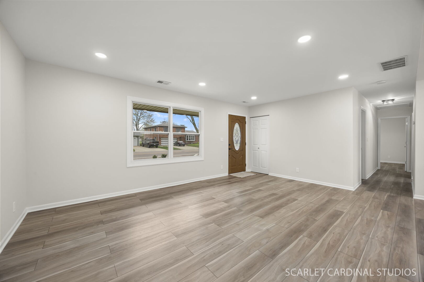 1041 N Elmwood Drive, Aurora, IL 60506