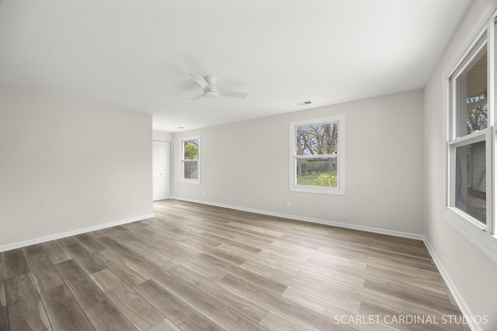 1041 N Elmwood Drive, Aurora, IL 60506