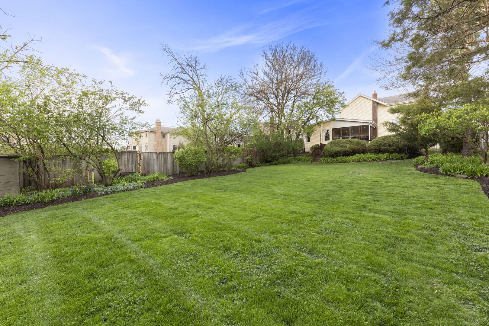 Glen Ellyn, IL 60137