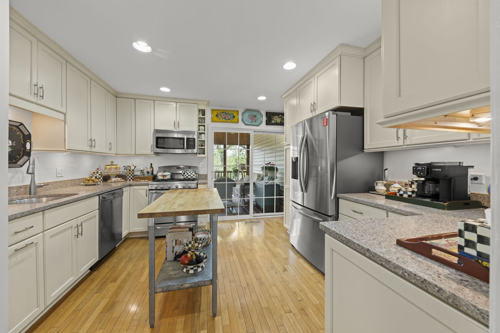 Glen Ellyn, IL 60137