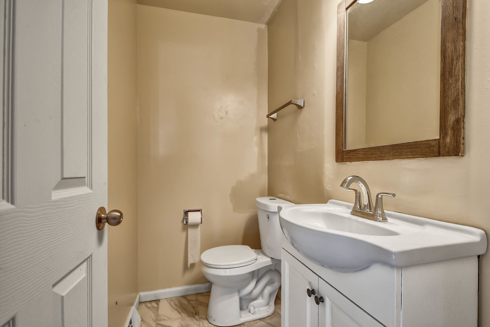 7754 S Mcvicker Avenue, Burbank, IL 60459