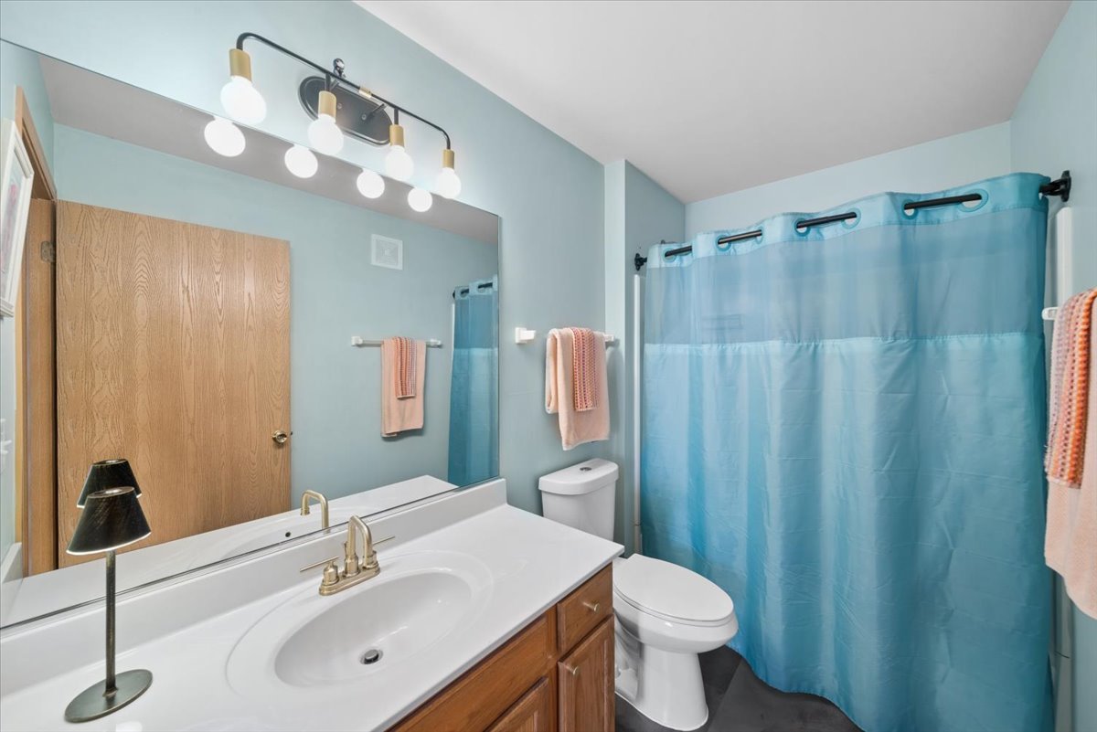 1624 Mcclure Road #1624, Aurora, IL 60505