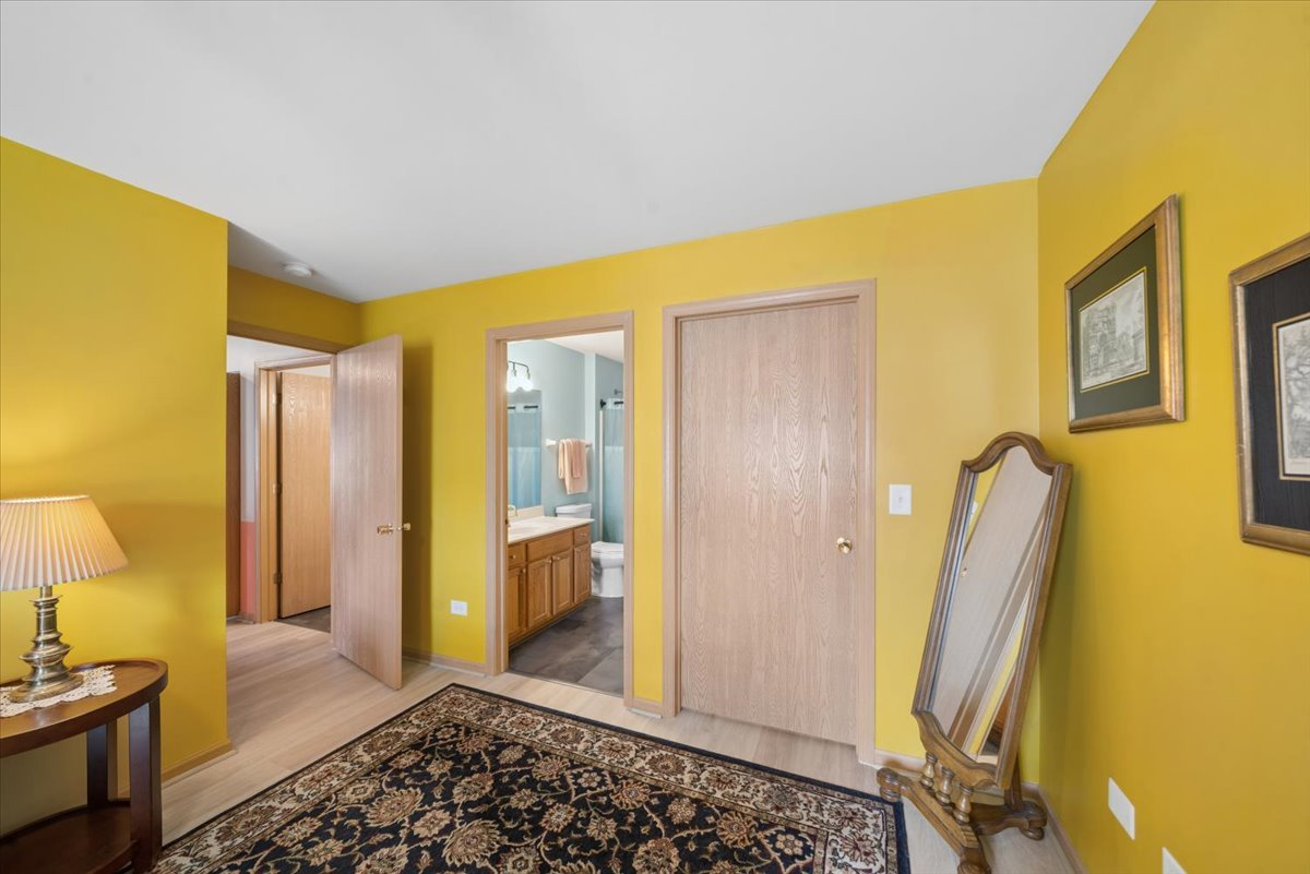 1624 Mcclure Road #1624, Aurora, IL 60505