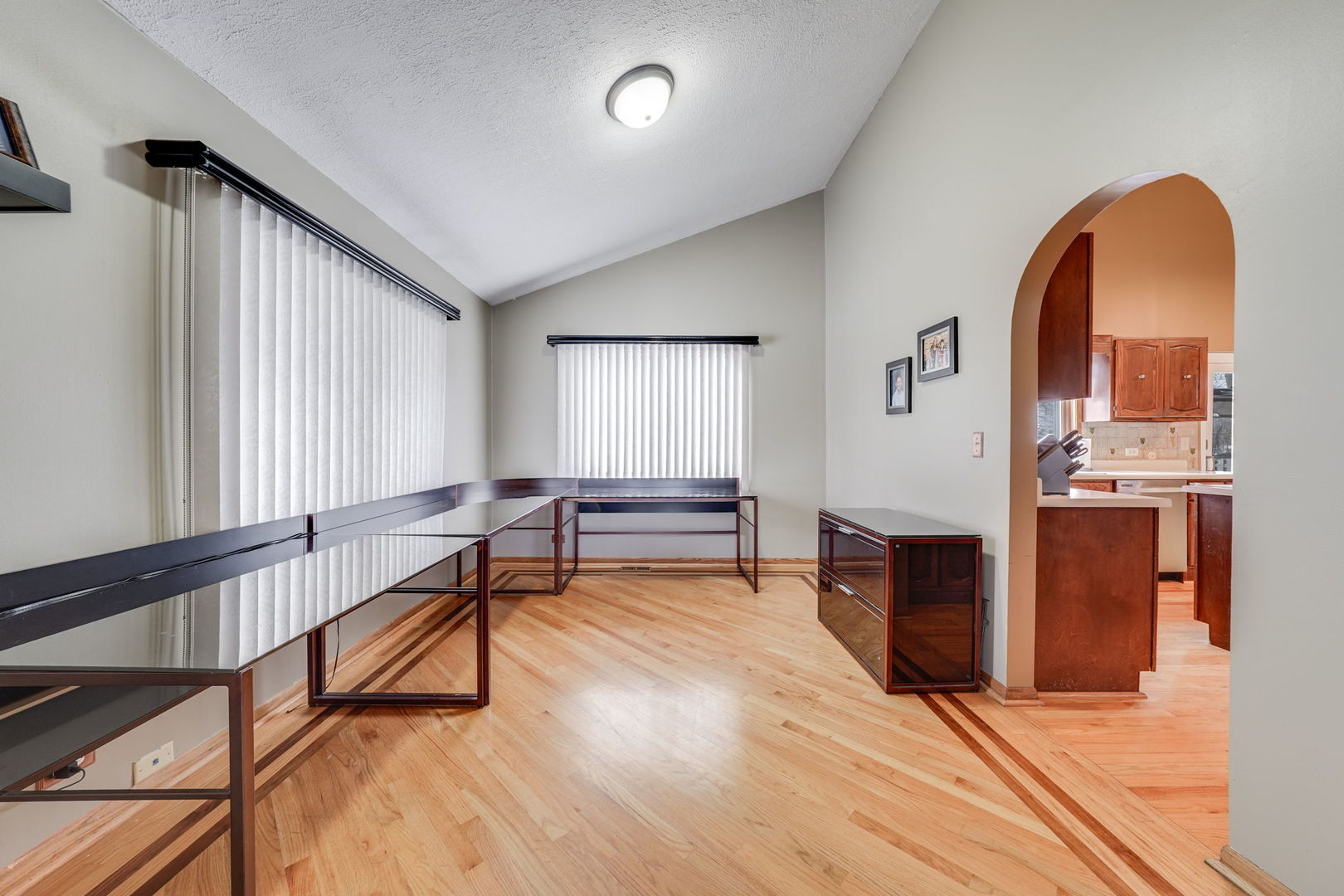 254 Bunting Lane, Bloomingdale, IL 60108