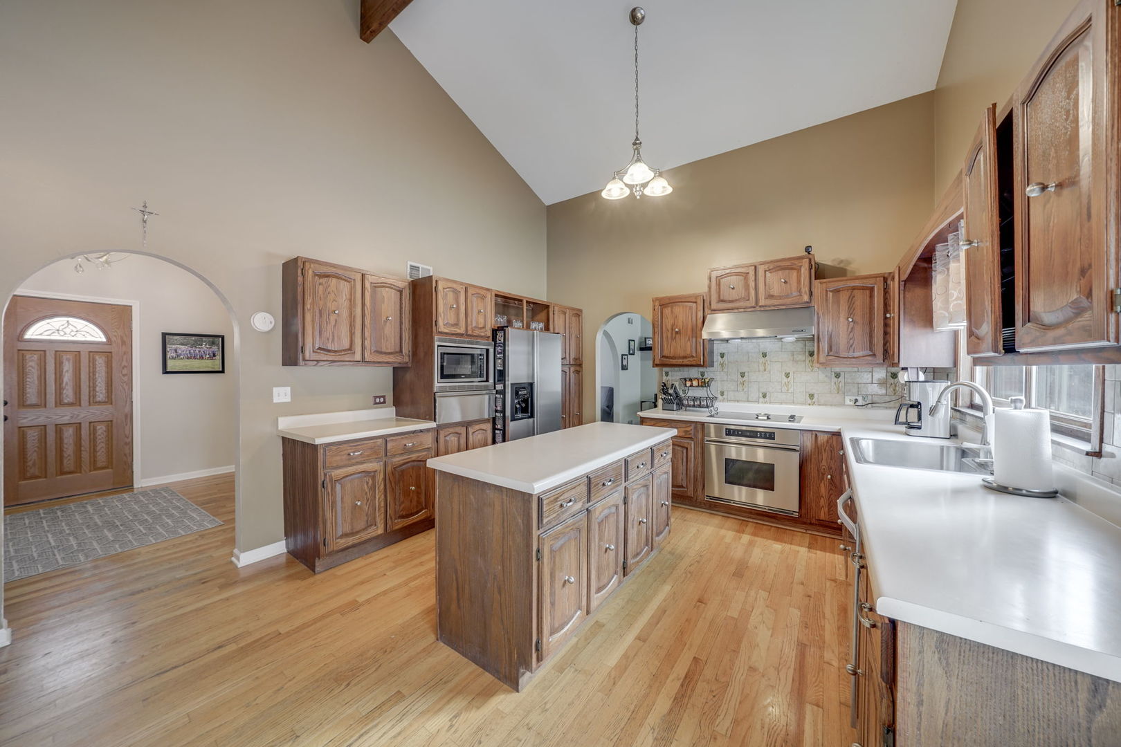 254 Bunting Lane, Bloomingdale, IL 60108