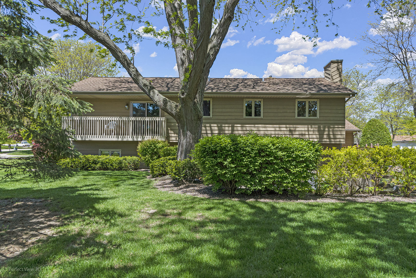 4759 Crest Court, Waukegan, IL 60087