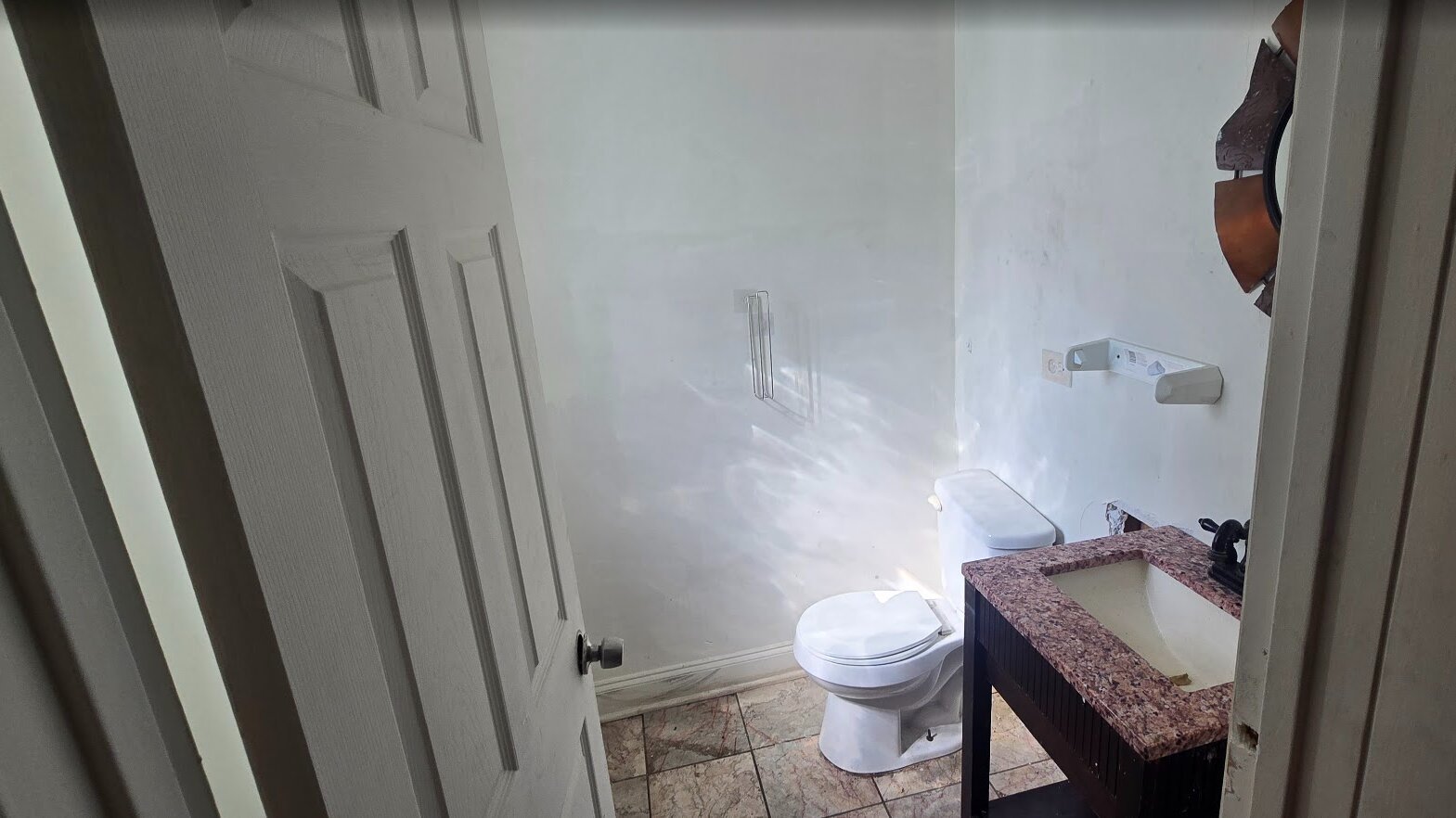 6826 S Parnell Avenue, Chicago, IL 60621