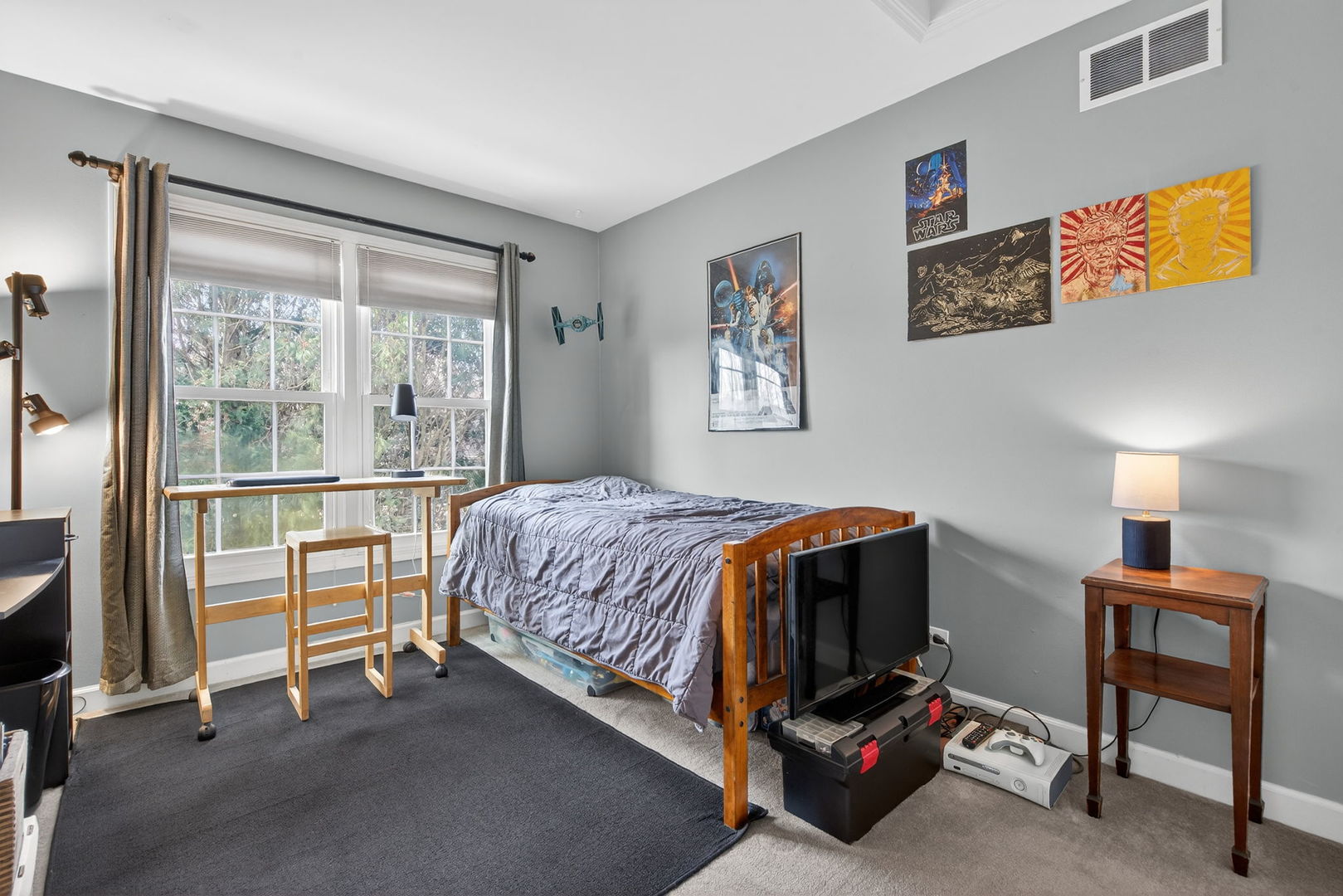 811 King Henry Lane, St. Charles, IL 60174